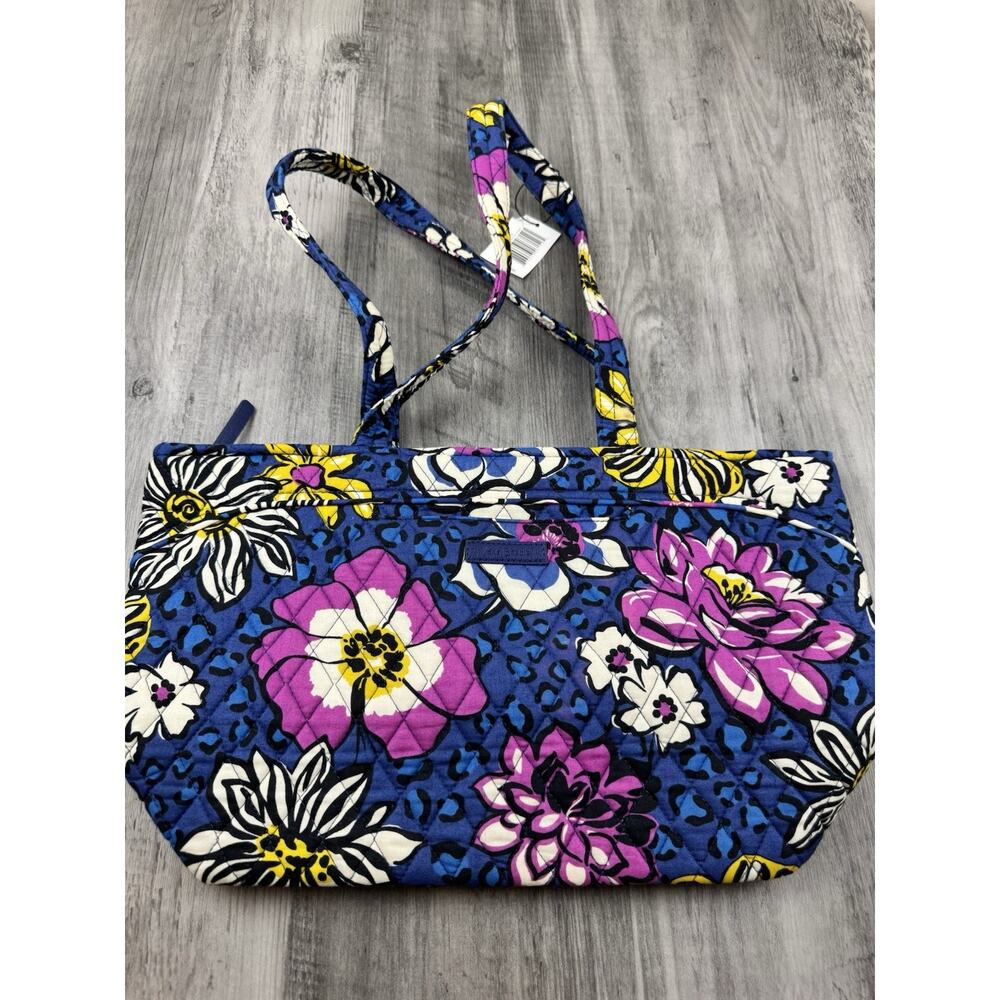 Vera Bradley African Violet Trimmed Vera Tote Bag Retired 2014